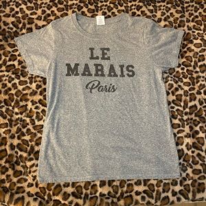 🎀 Le Marais Paris gray tee shirt